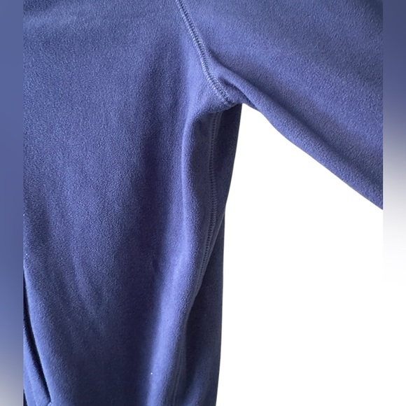 LL Bean Womens Medium Sweatshirt Micro Fleece Blue Pullover Outdoor Shawl VNeck - Picture 5 of 8